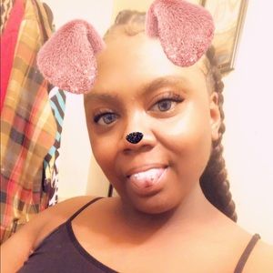 Meet your Posher, Tearra